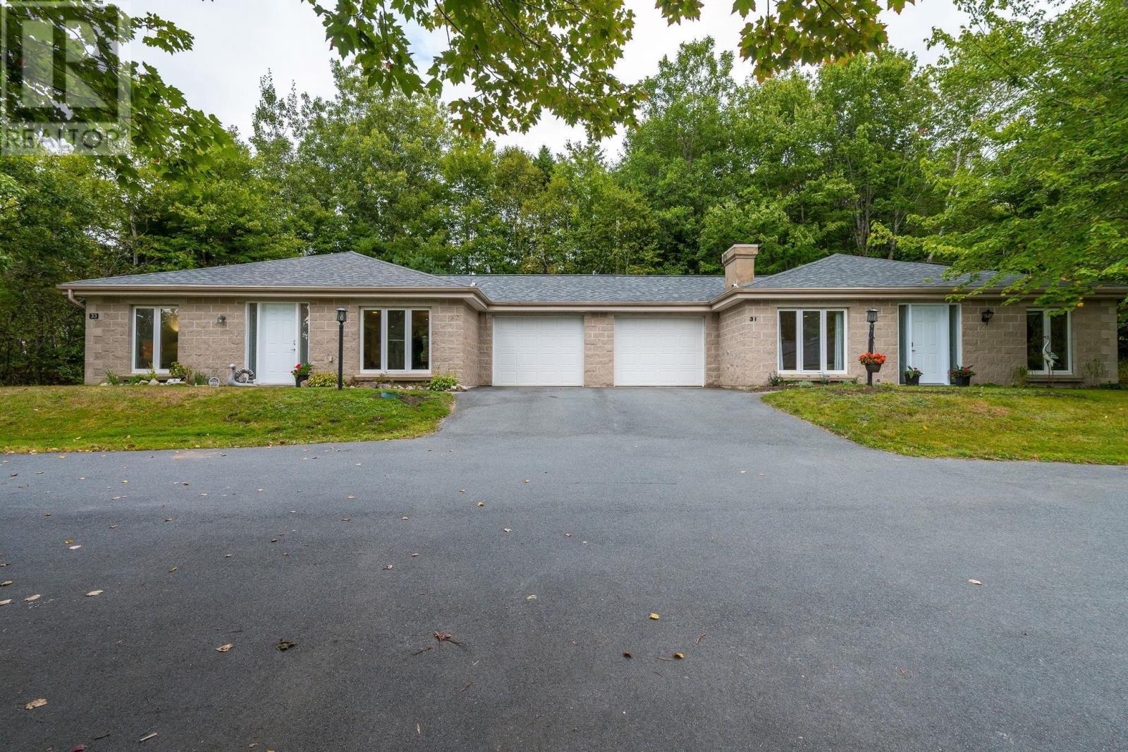31-33 Birch Grv, Upper Tantallon, NS B3Z 1L1