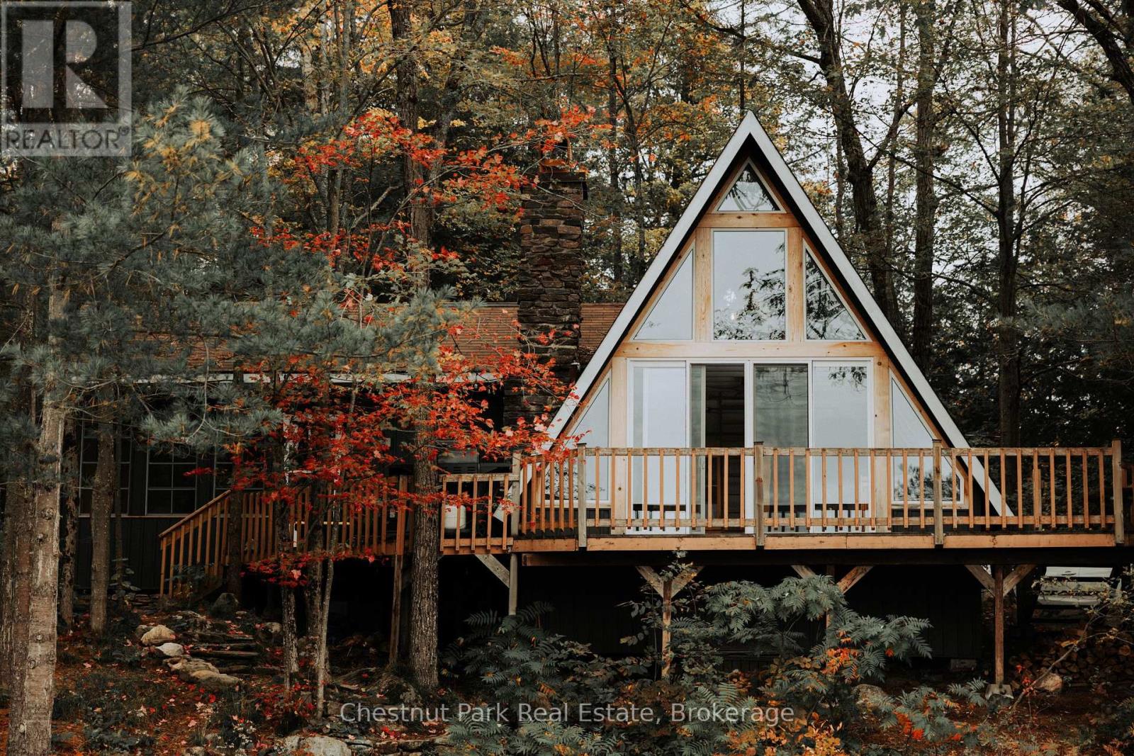 517 Mohawk Rd, Georgian Bay, ON L0K 1S0