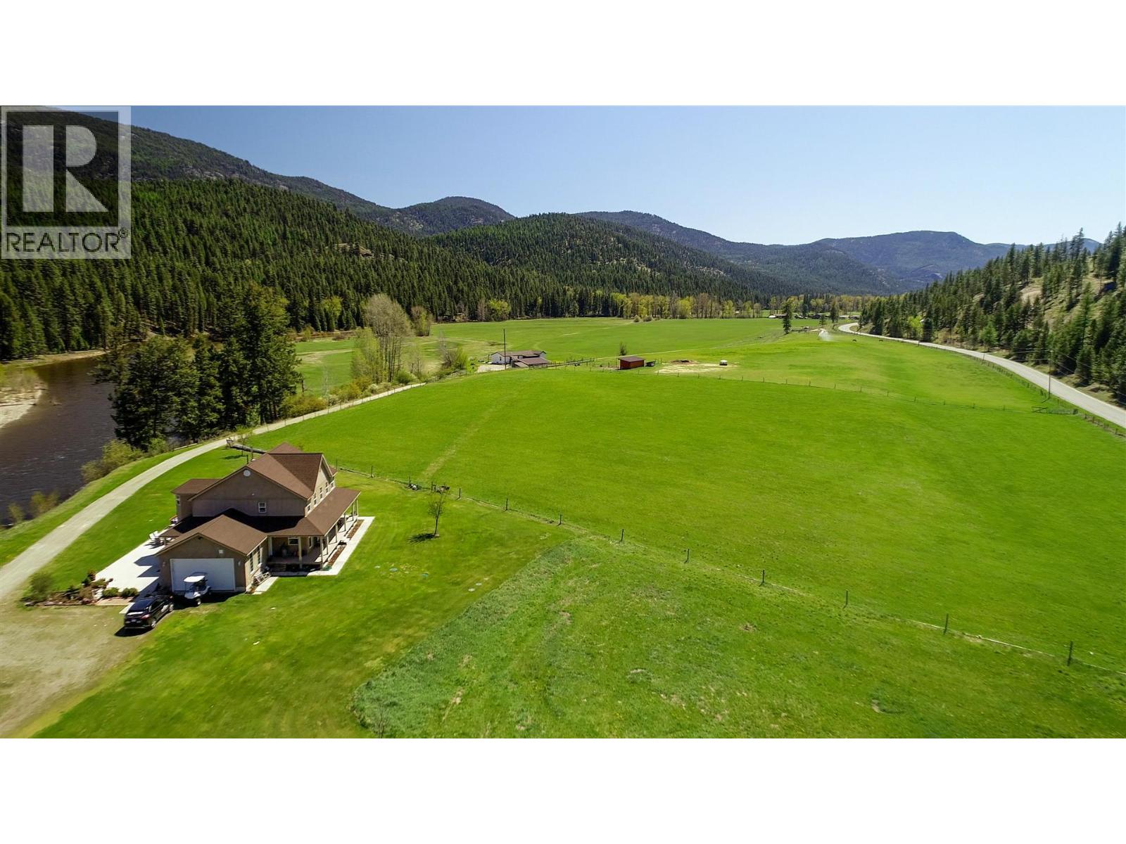 5284 Christian Valley Rd, Westbridge, BC V0H 2B0