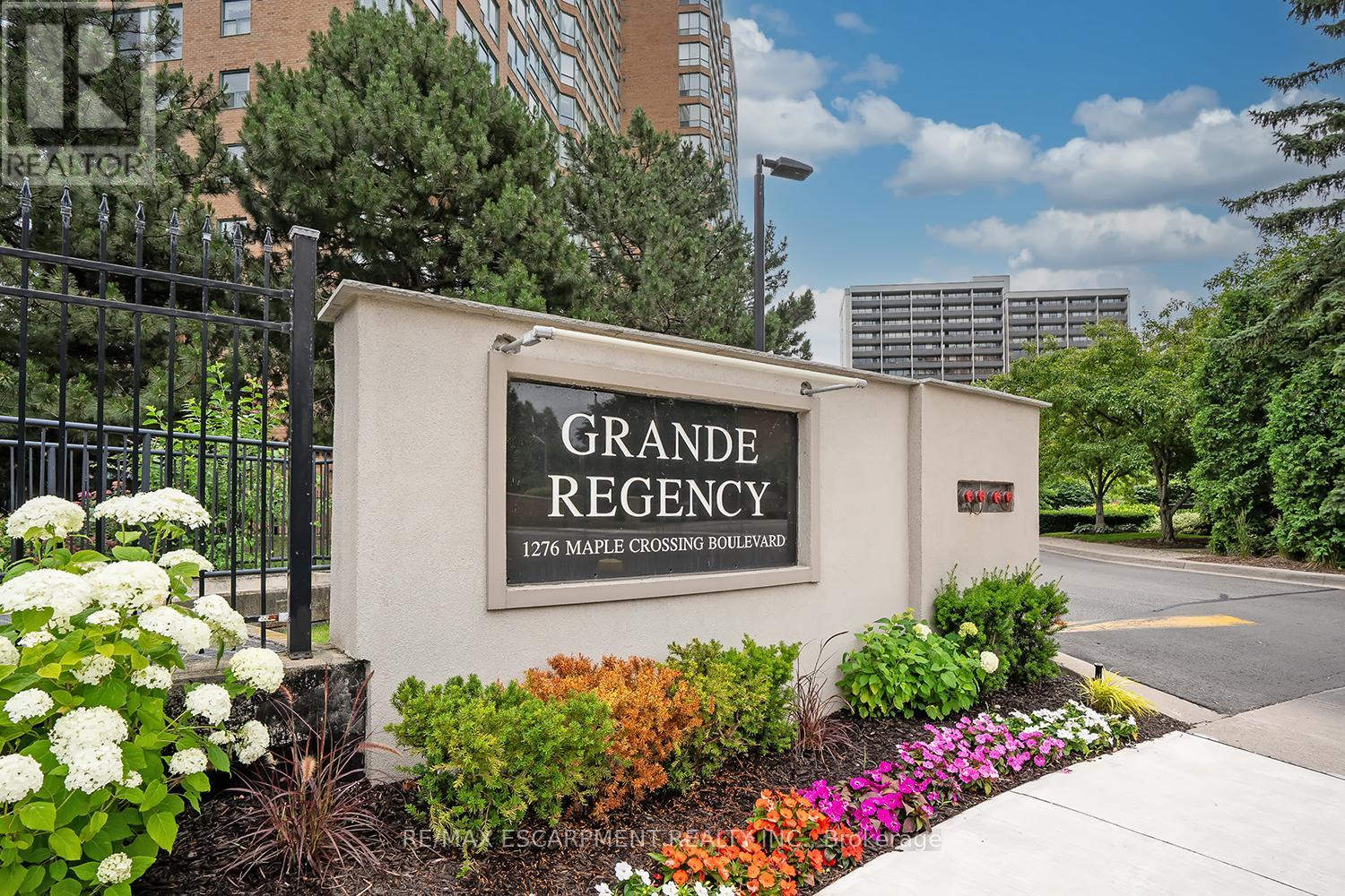 612 1276 Maple Crossing Blvd, Burlington, ON L7S 2J9