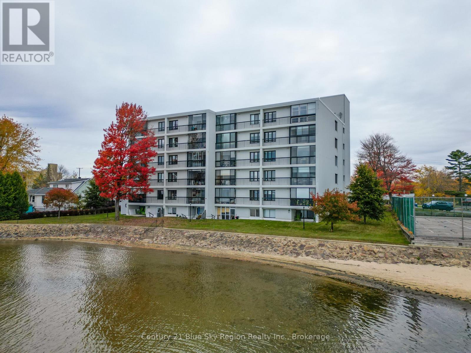 401 425 William St, North Bay, ON P1A 2C9