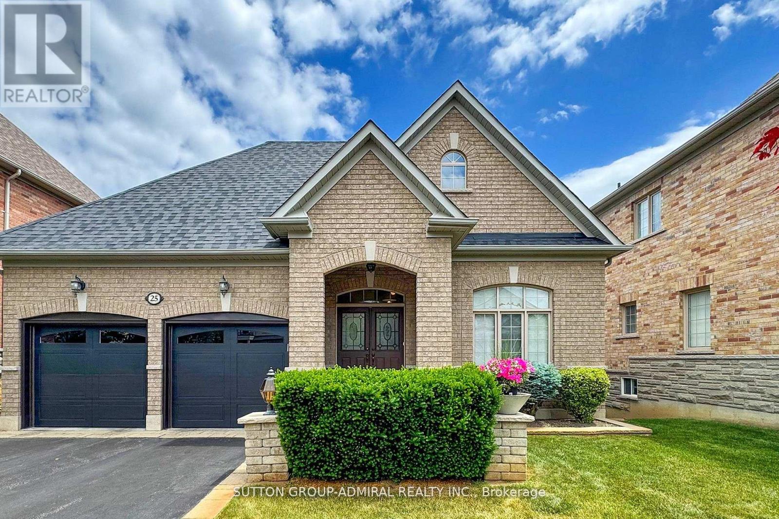 25 Little Natalie Ct, Vaughan, ON L6A 0J2