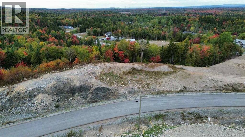 24 Tacoma Dr, Quispamsis, NB E2S 2V9