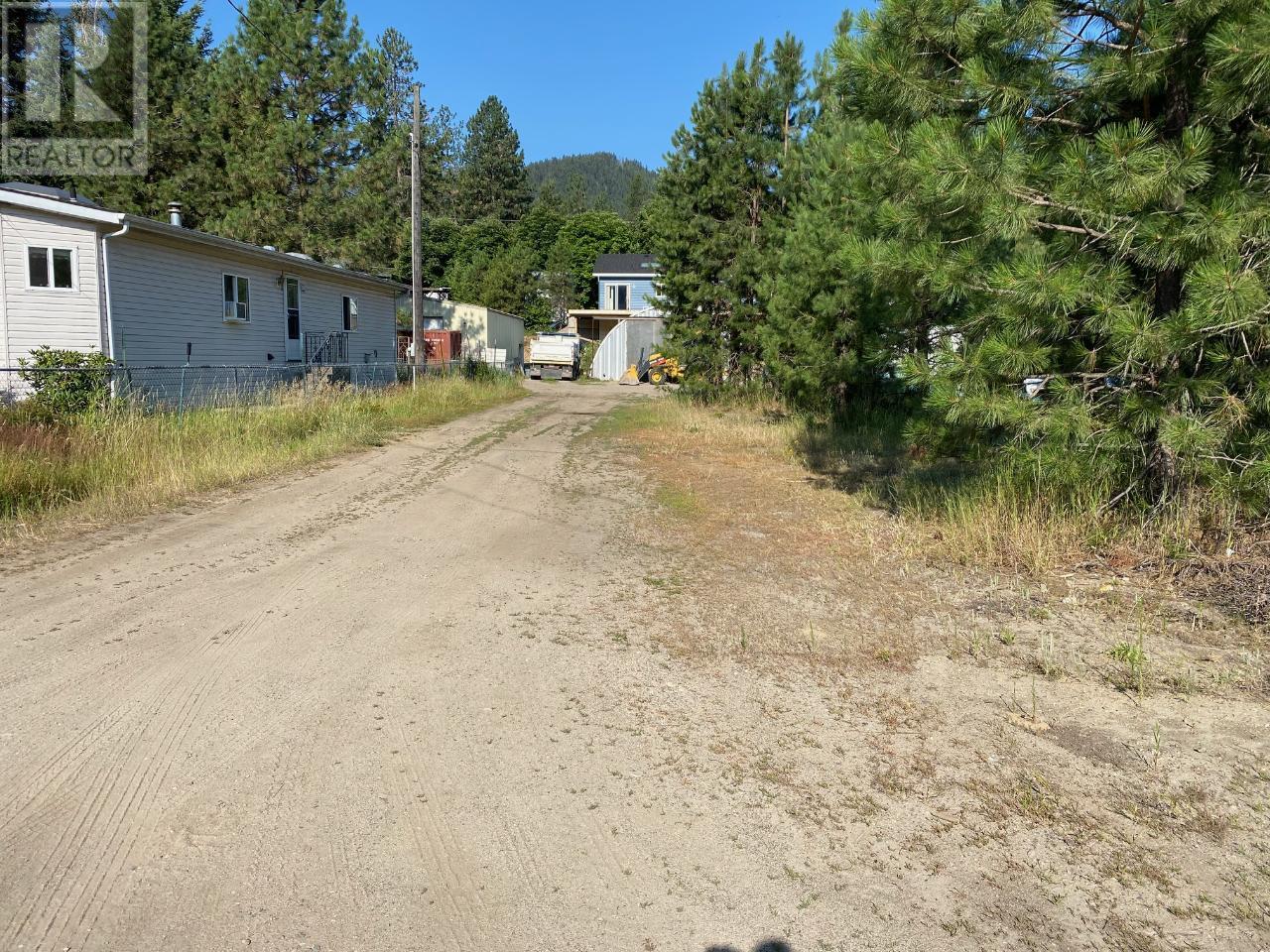 Ode Road, Christina Lake, BC V0H 1E0