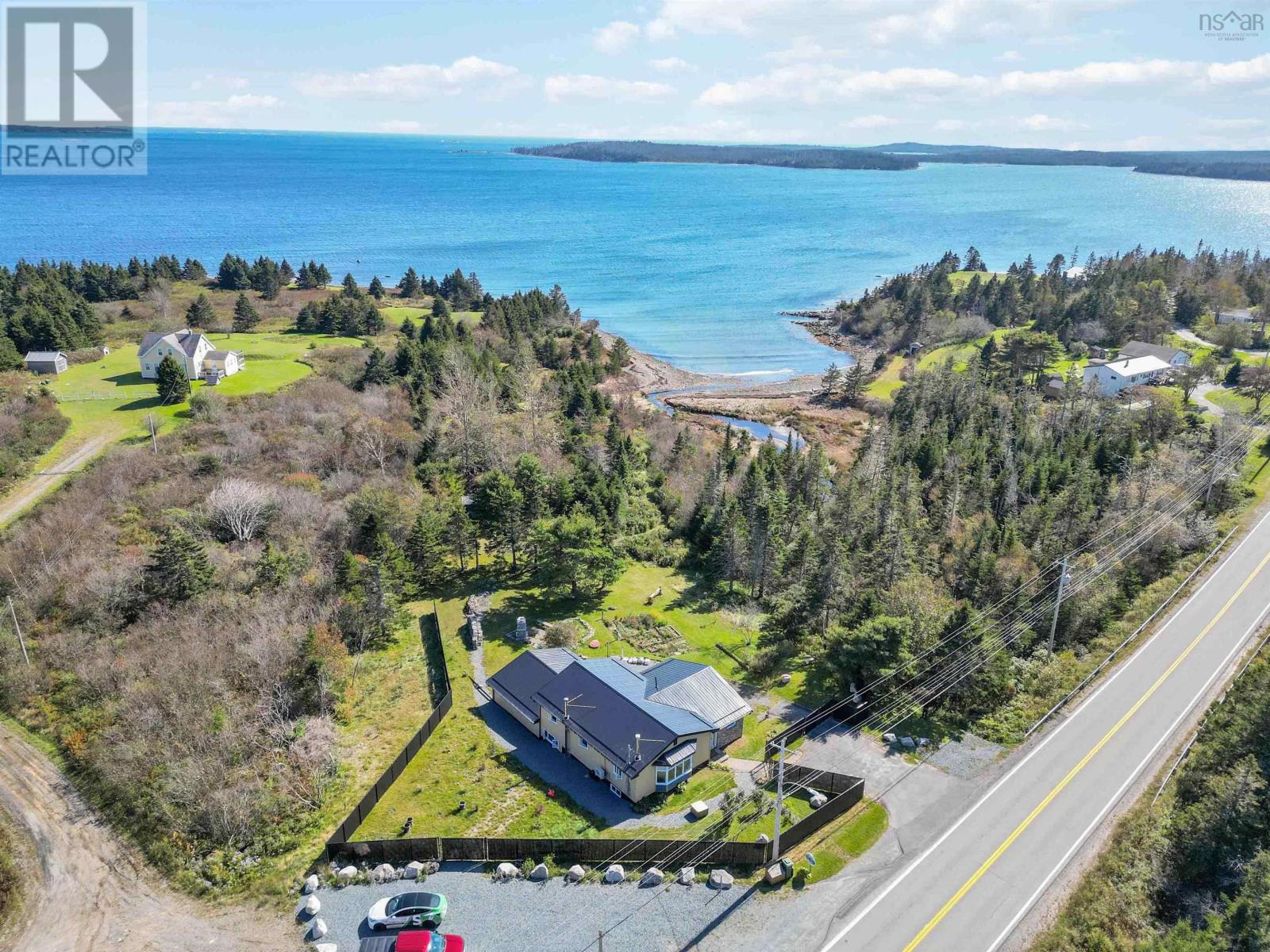 19020 Nova Scotia Trunk 7, Tangier, NS B0J 3H0