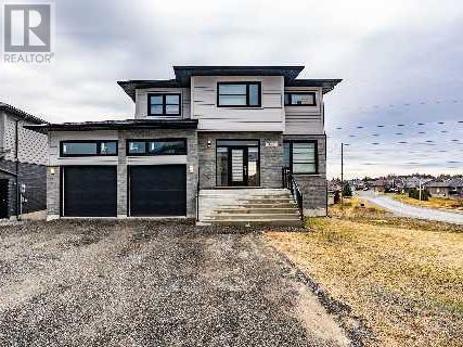 503 Bonaventure Ct, Greater Sudbury Sudbury, ON P3A 0B4