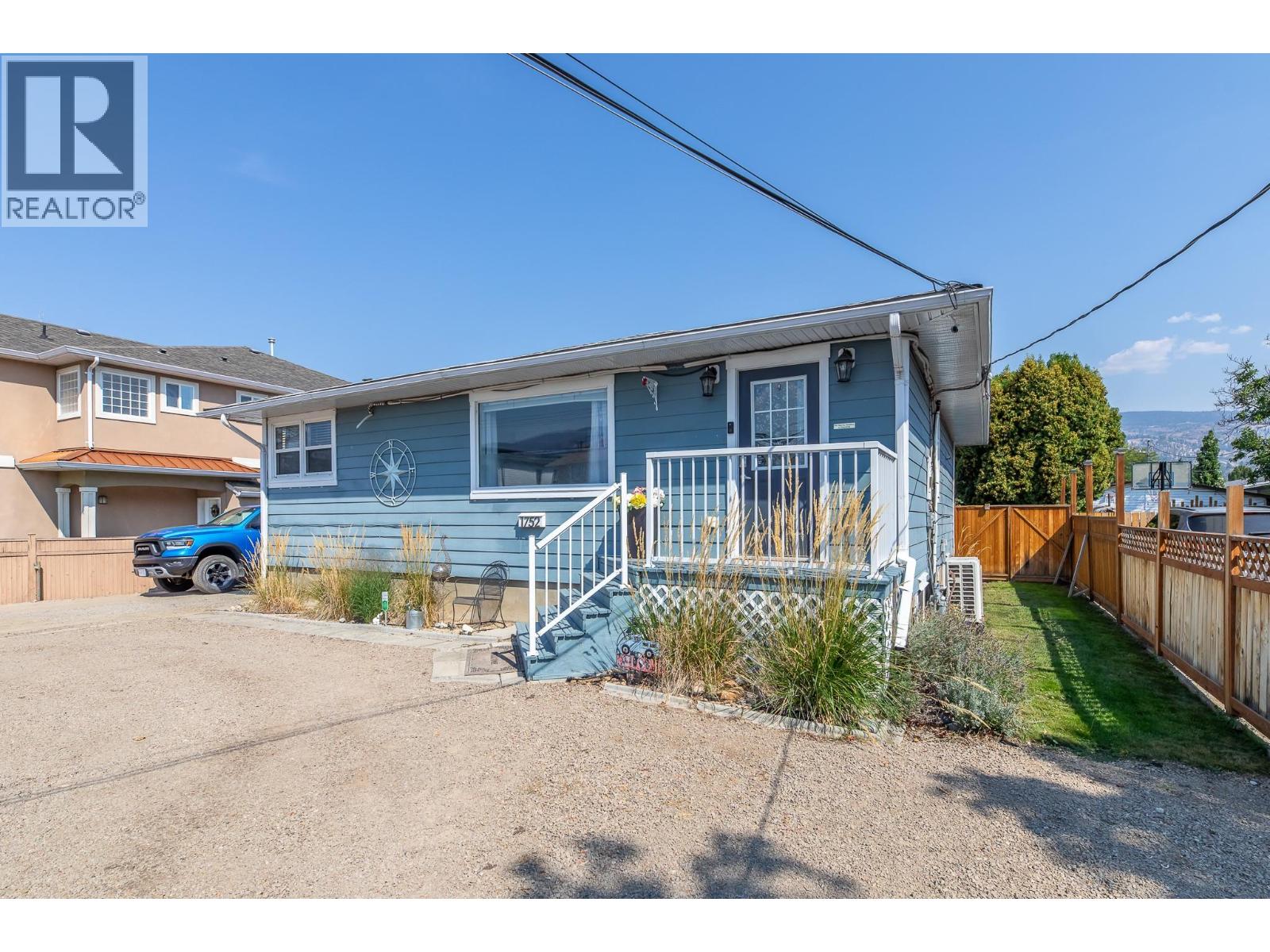 1752 Fairford Dr, Penticton, BC V2A 6C8
