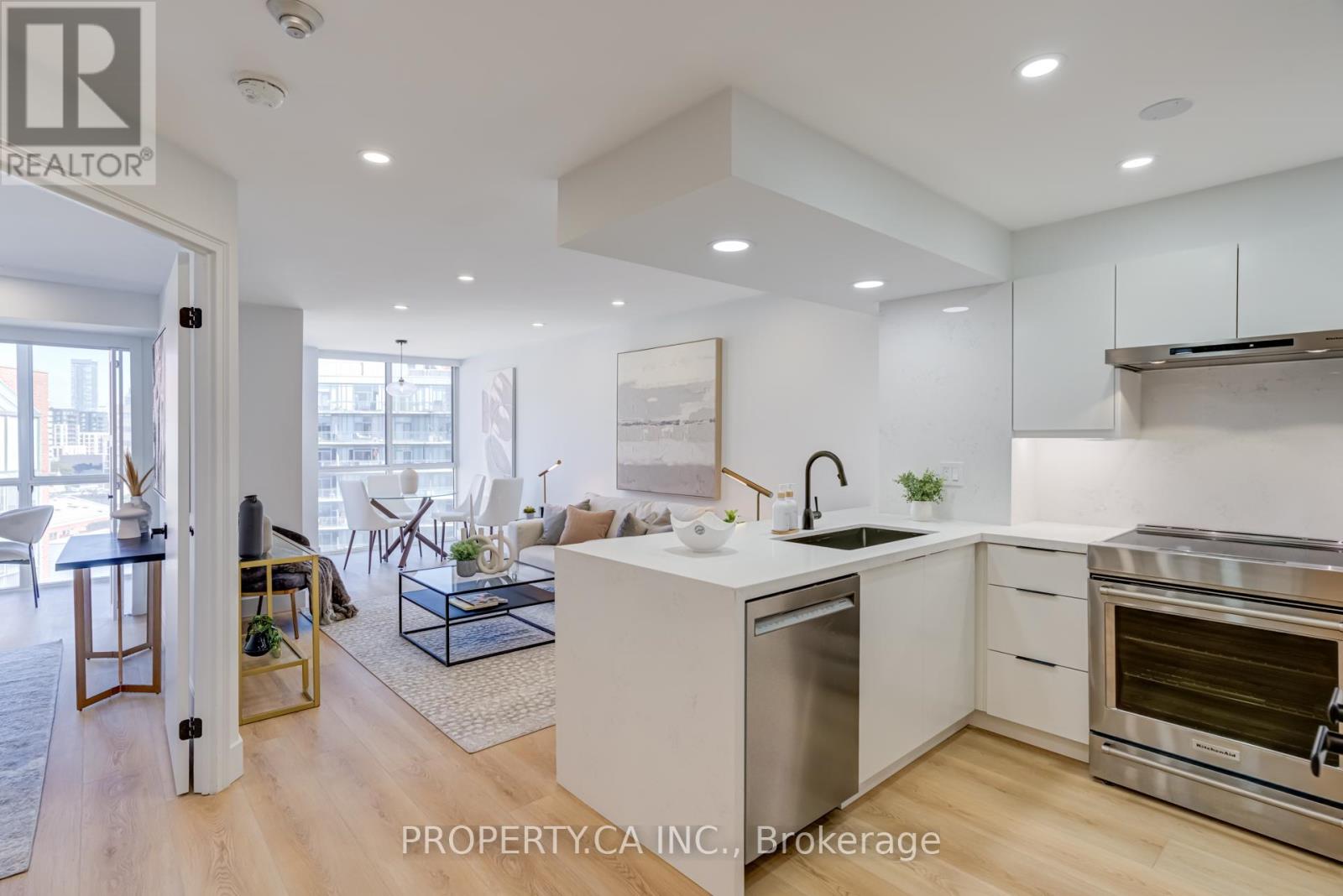 1204 801 King St W, Toronto, ON M5V 1N4