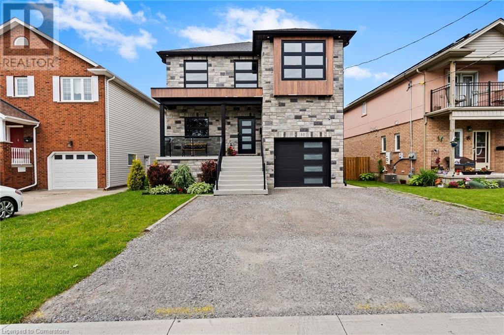 80 St Davids Rd, St. Catharines, ON L2T 1P9