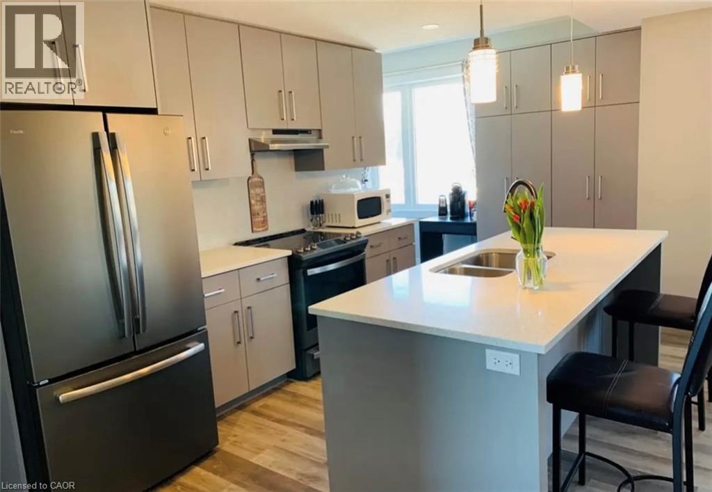 54 Bridge Street W Unit 27, Kitchener, ON N2K 0G4