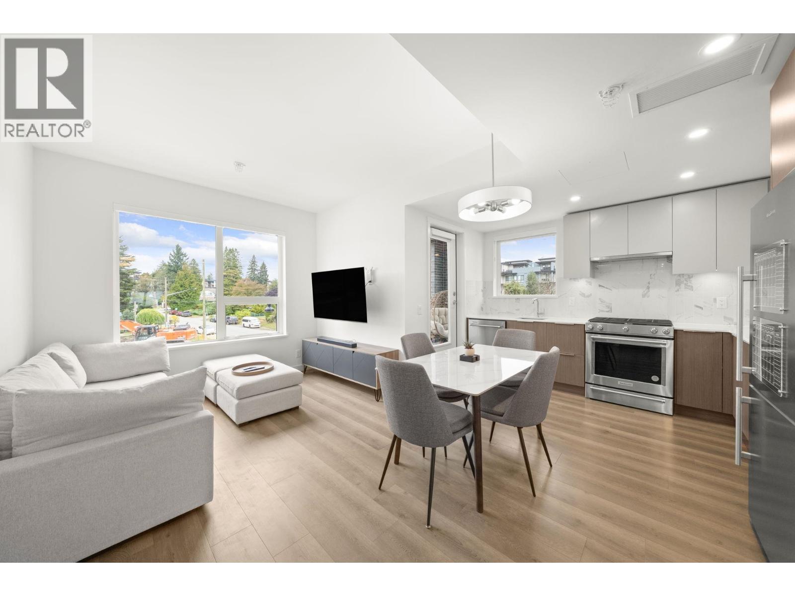 648 Lea Avenue Unit 314, Coquitlam, BC V3J 0P1