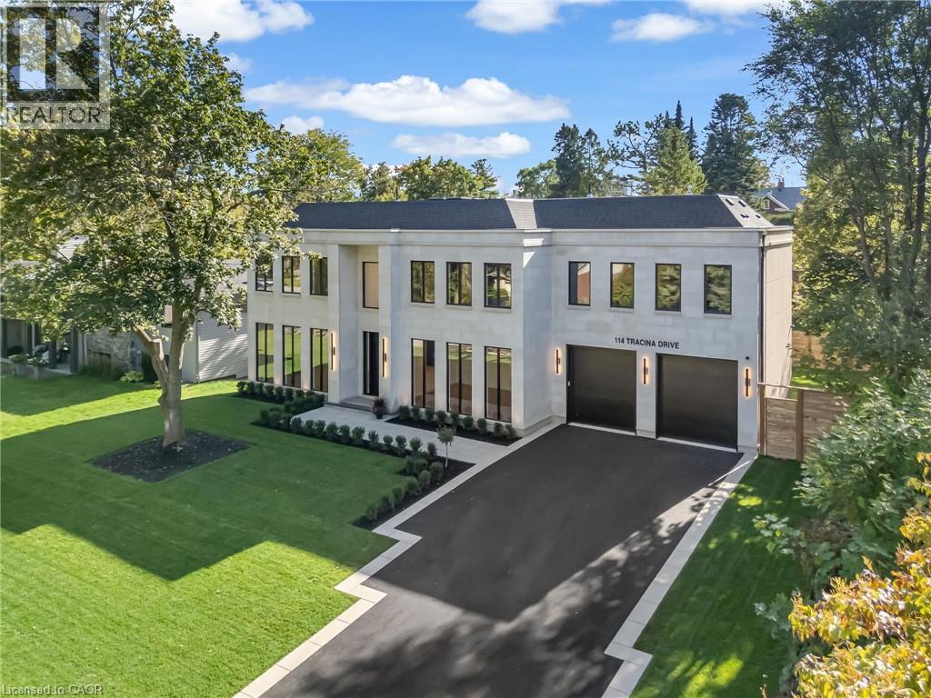 114 Tracina Dr, Oakville, ON L6L 4B7