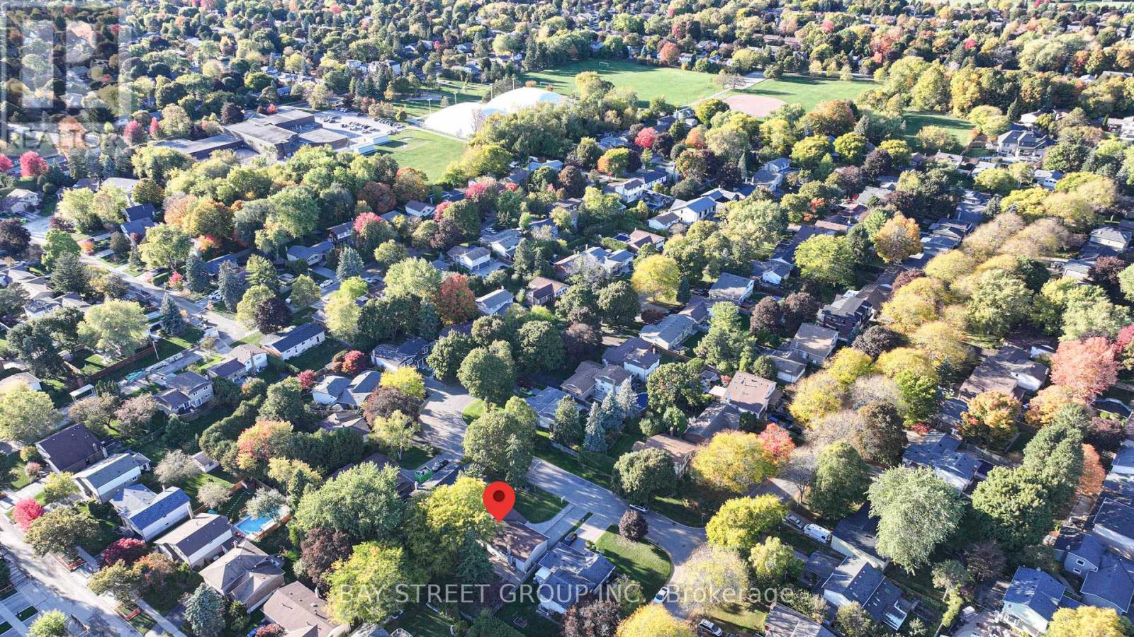 4 Sir Brandiles Pl, Markham, ON L3P 2Z5