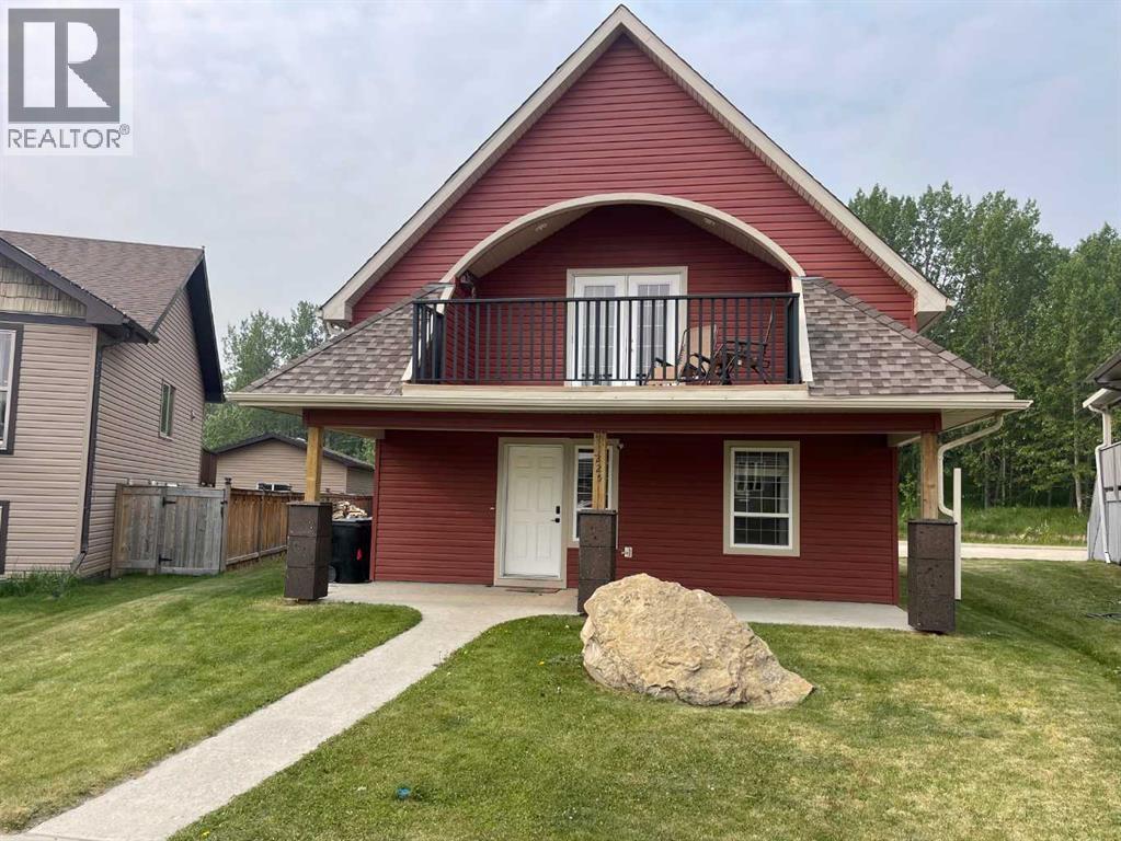 225 Valarosa Pl, Didsbury, AB T0M 0W0