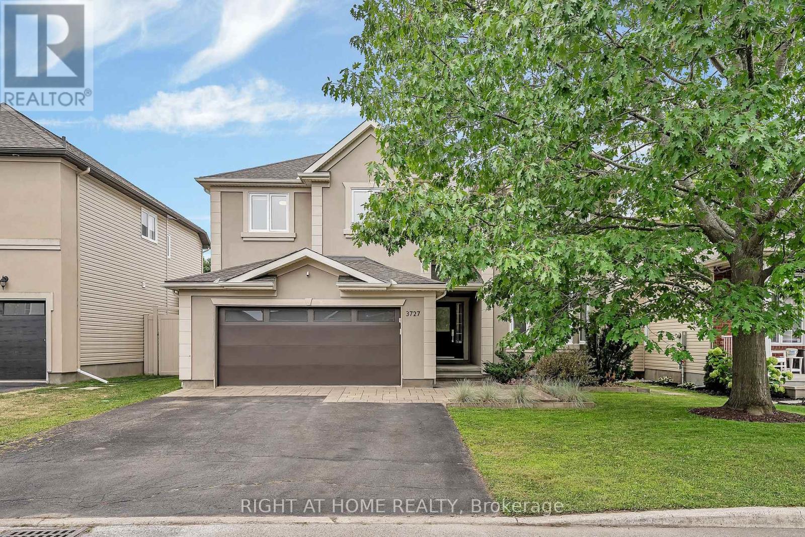 3727 Mountain Meadows Cres, Ottawa, ON K1V 1V7