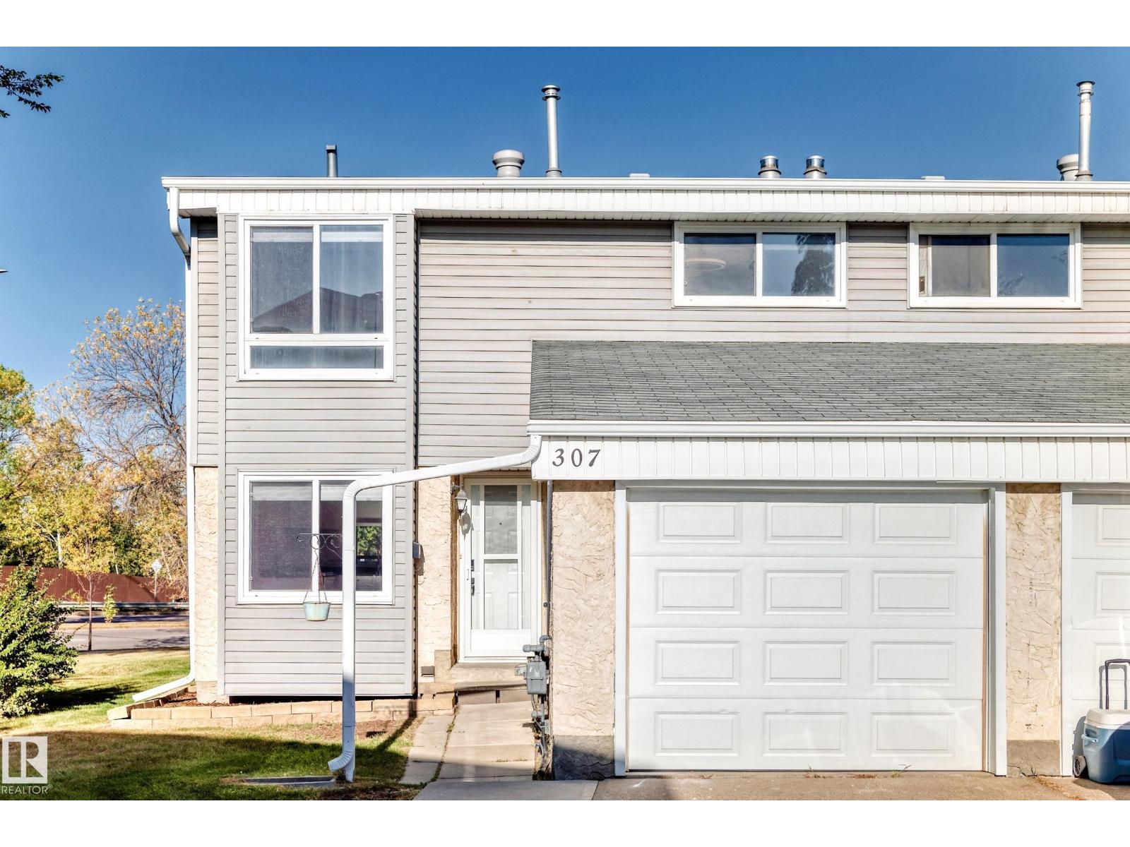 307 Grandin Vg, St. Albert, AB T8N 2R6