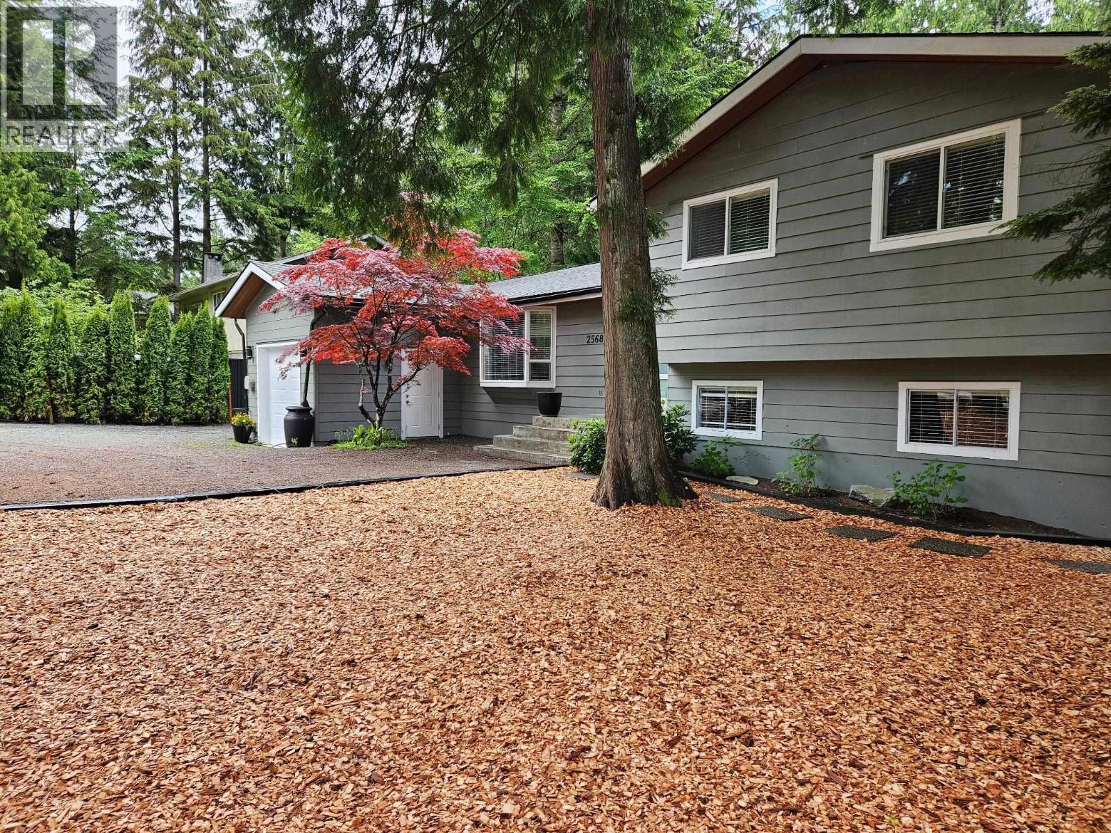 2568 The Blvd, Squamish, BC V8B 0P1