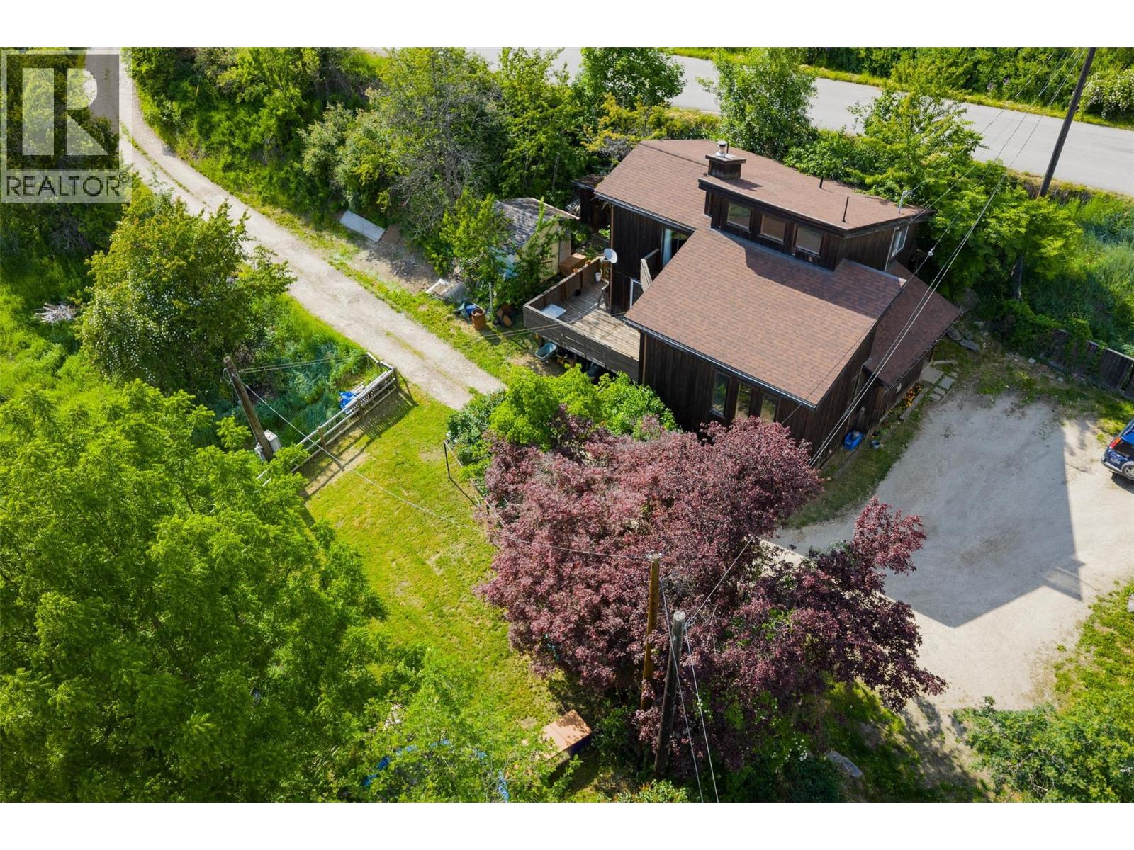 3216 S Slocan Village Rd, South Slocan, BC V0G 2G0