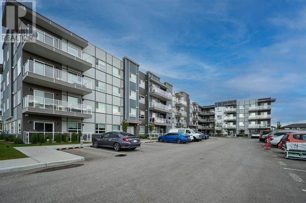 80 Carrington Plaza Nw Unit 406 Cir, Calgary, AB T3P 1X6