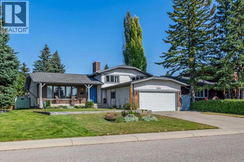 206 Lake Fraser Pl SE, Calgary, AB T2J 3T5