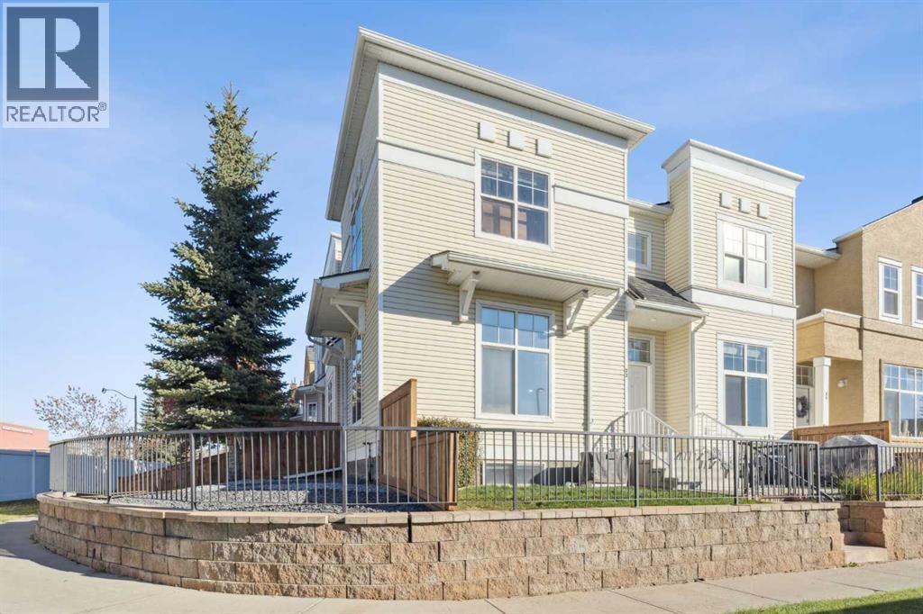 77 Mckenzie Towne Gate SE, Calgary, AB T2Z 4G1