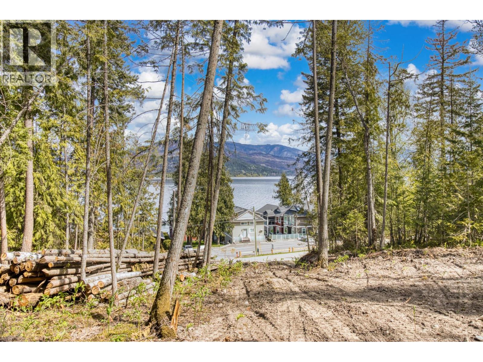 Blind Bay Road, Sorrento, BC V0E 2W0