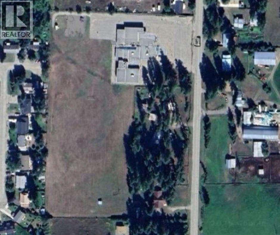 423 Whitevale Rd, Lumby, BC V0E 2G7