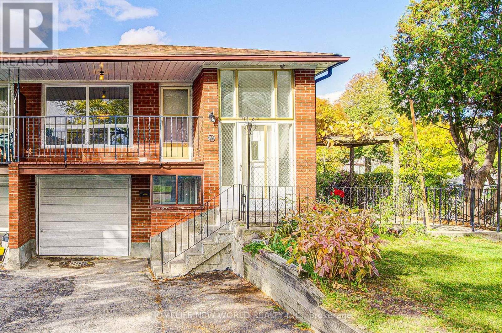 86 Tuscarora Dr, Toronto, ON M2H 2K3