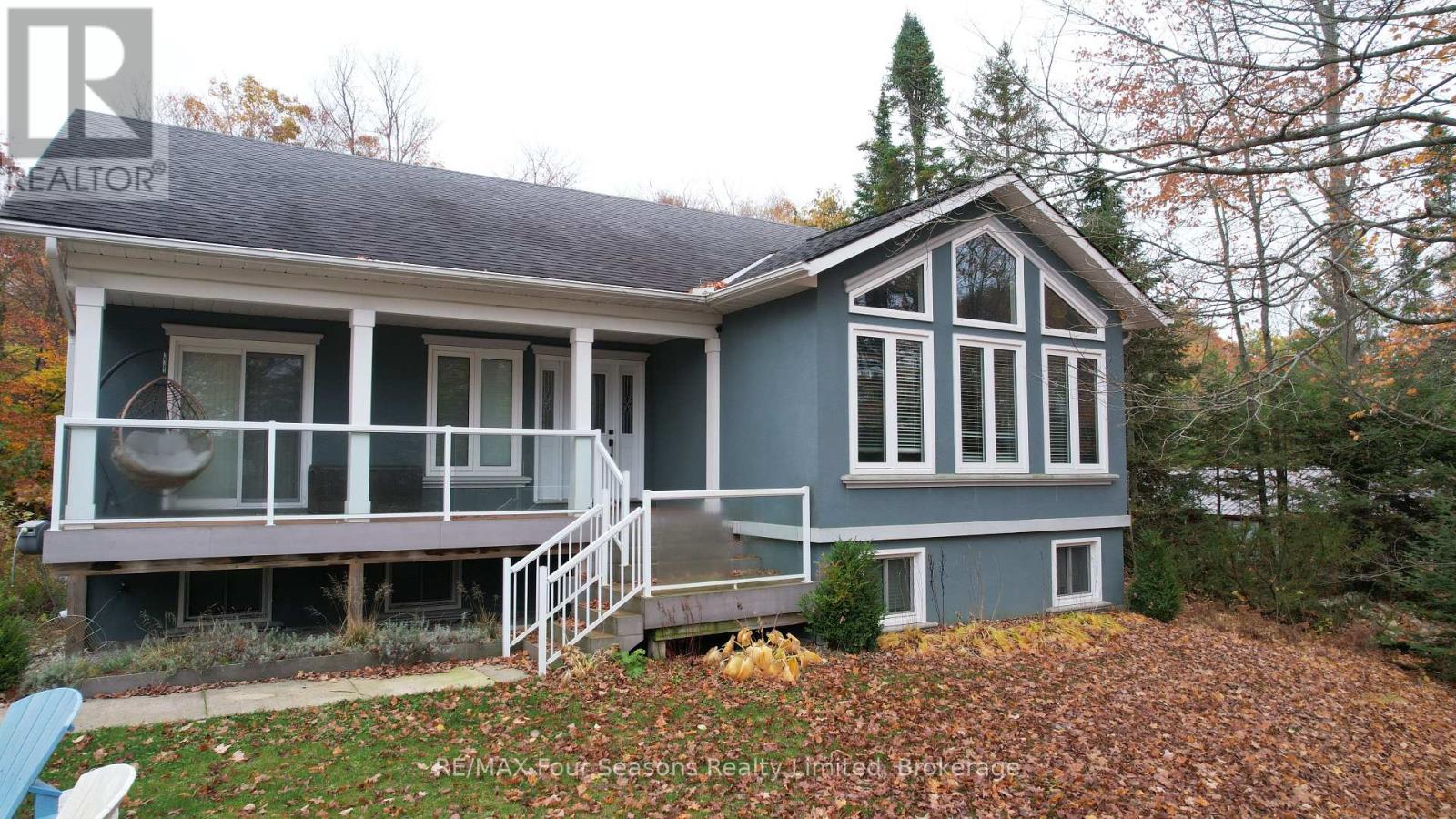 37 Silver Lake Cres, South Bruce Peninsula, ON N0H 2G0
