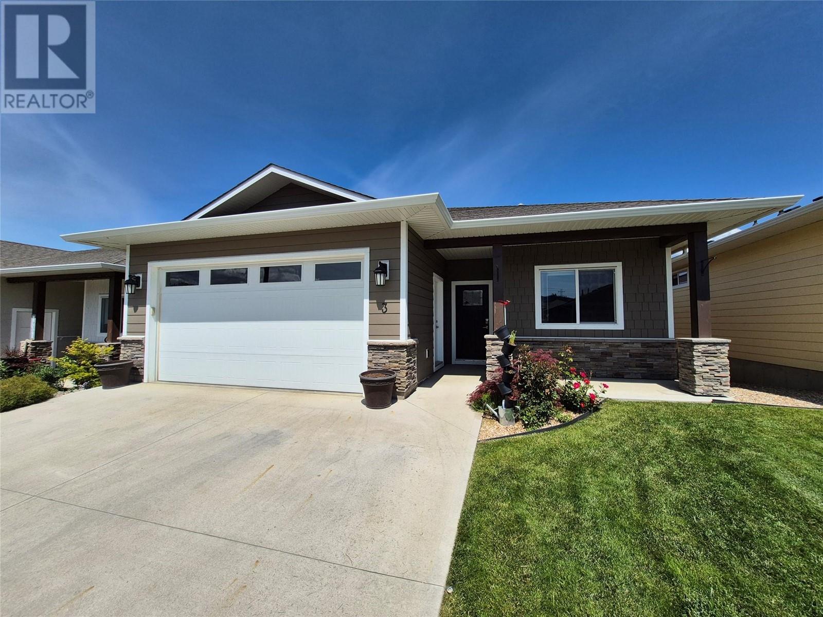 1341 30 Street Ne Unit 3, Salmon Arm, BC V1E 0A7