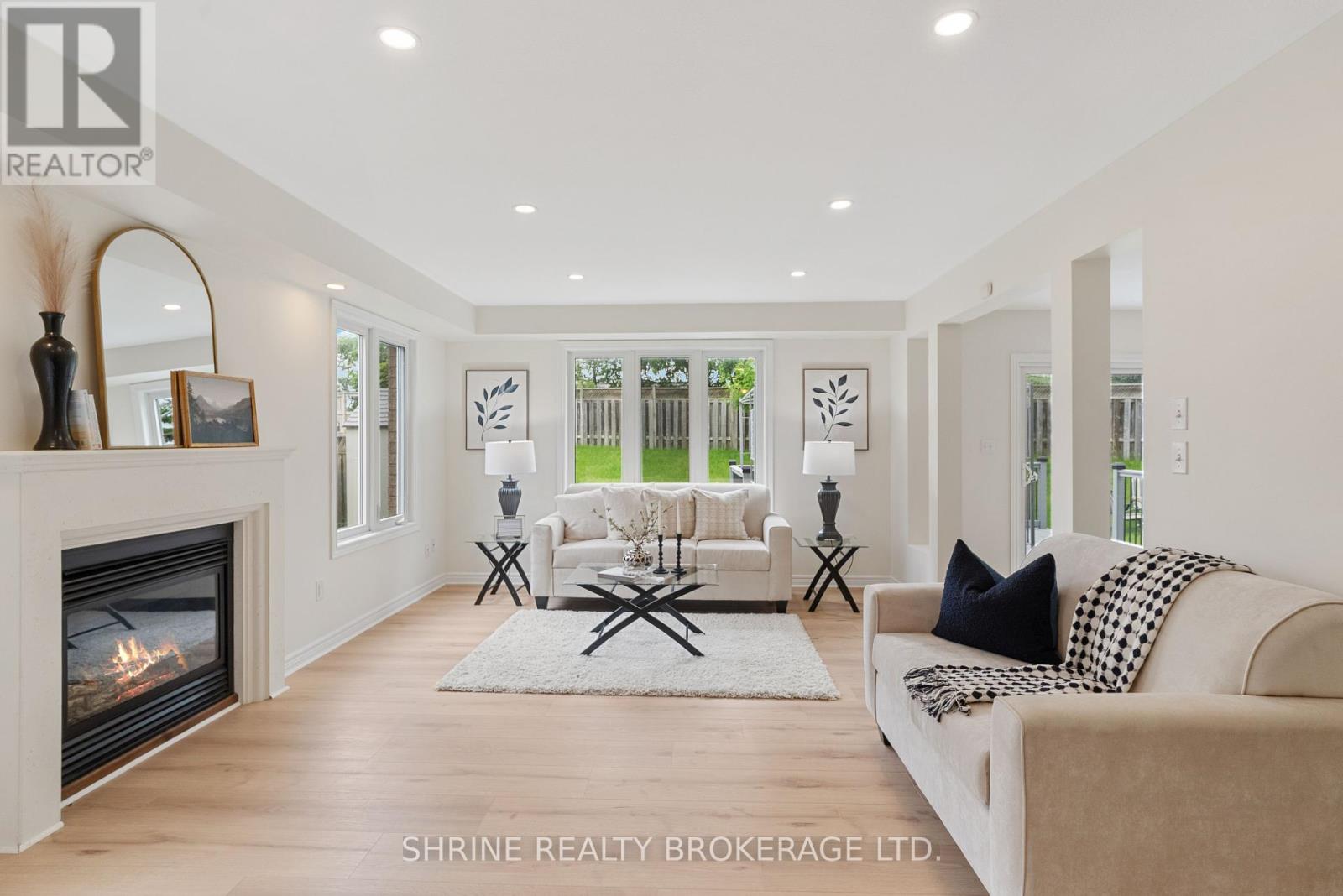 899 Bradshaw Cres, London, ON N5X 0B6