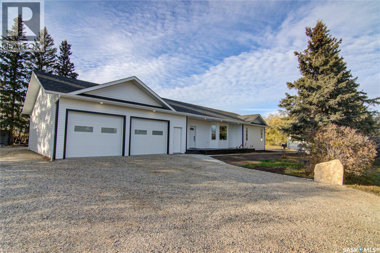 108 Central Ave, Love, SK S0J 1P0