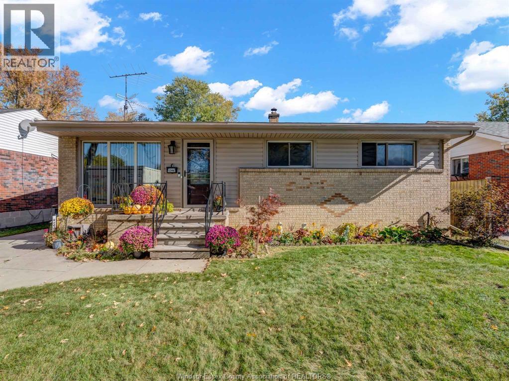 1246 Belleperche, Windsor, ON N8S 3C5