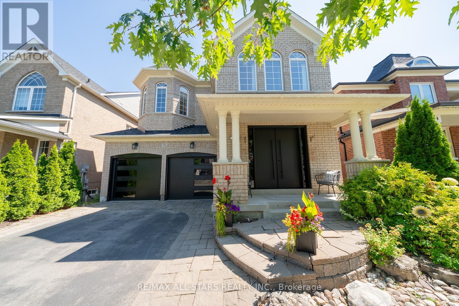 70 Isabella Garden Ln, Whitchurch-Stouffville, ON L4A 0J9