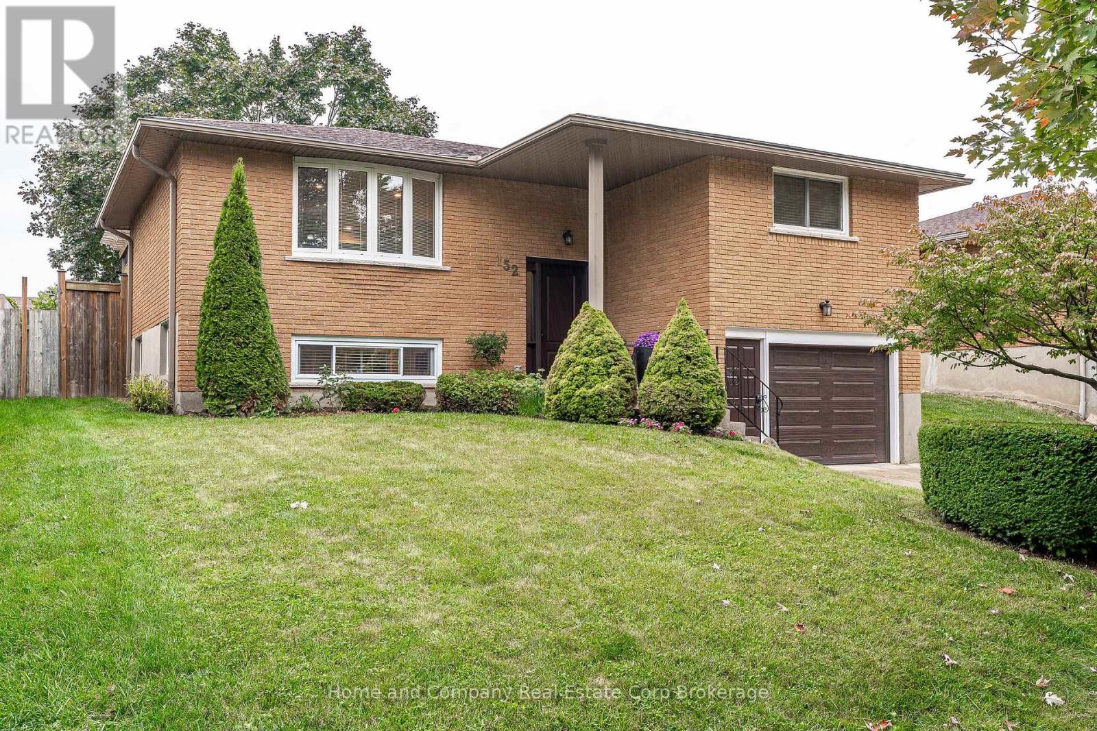 152 Kemp Cres, Stratford, ON N5A 5C4