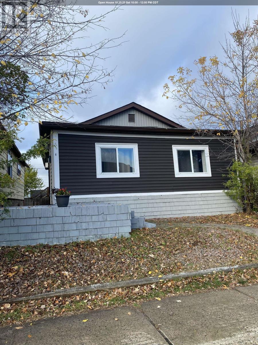 4 Sixth Ave S, Kenora, ON P9N 2B5