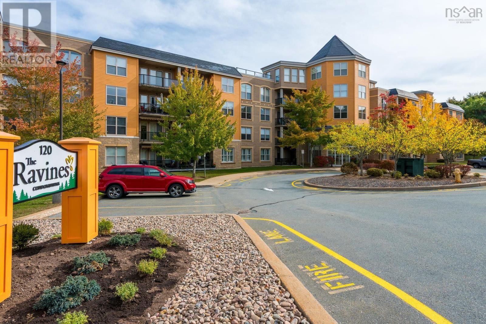 120 Southgate Drive Unit 210, Bedford, NS B4A 0B1