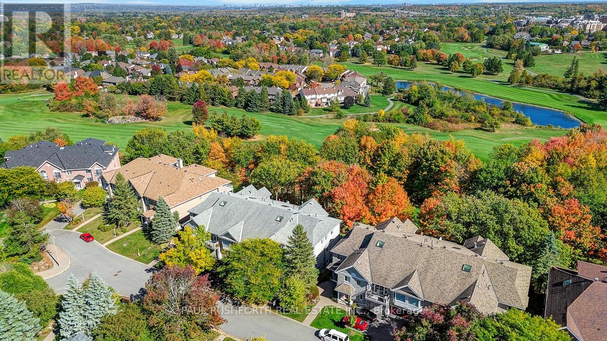 112 Robson Ct, Ottawa, ON K2K 2W1