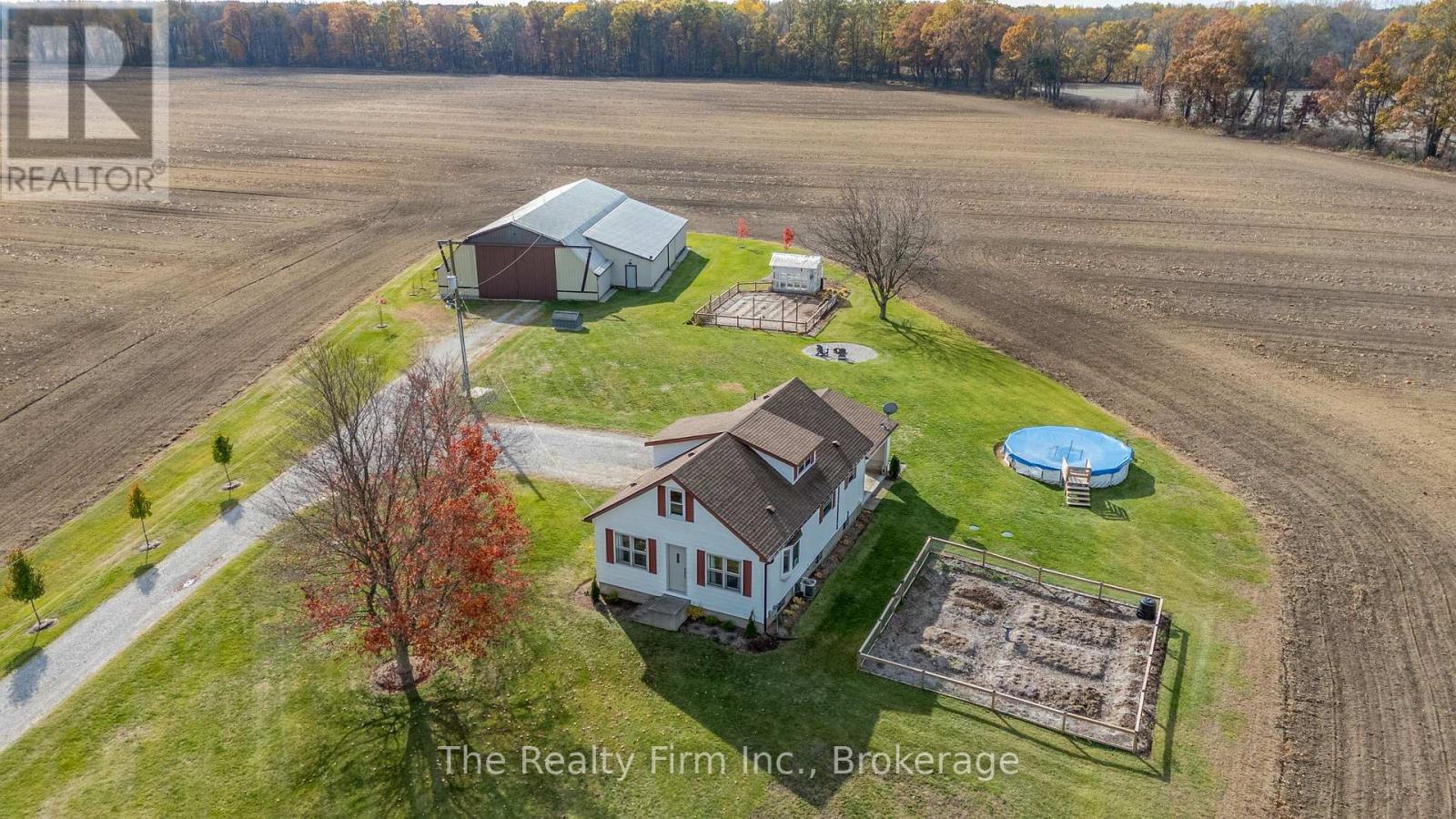 575 Jackson Side Rd, Norfolk, ON N0J 1E0