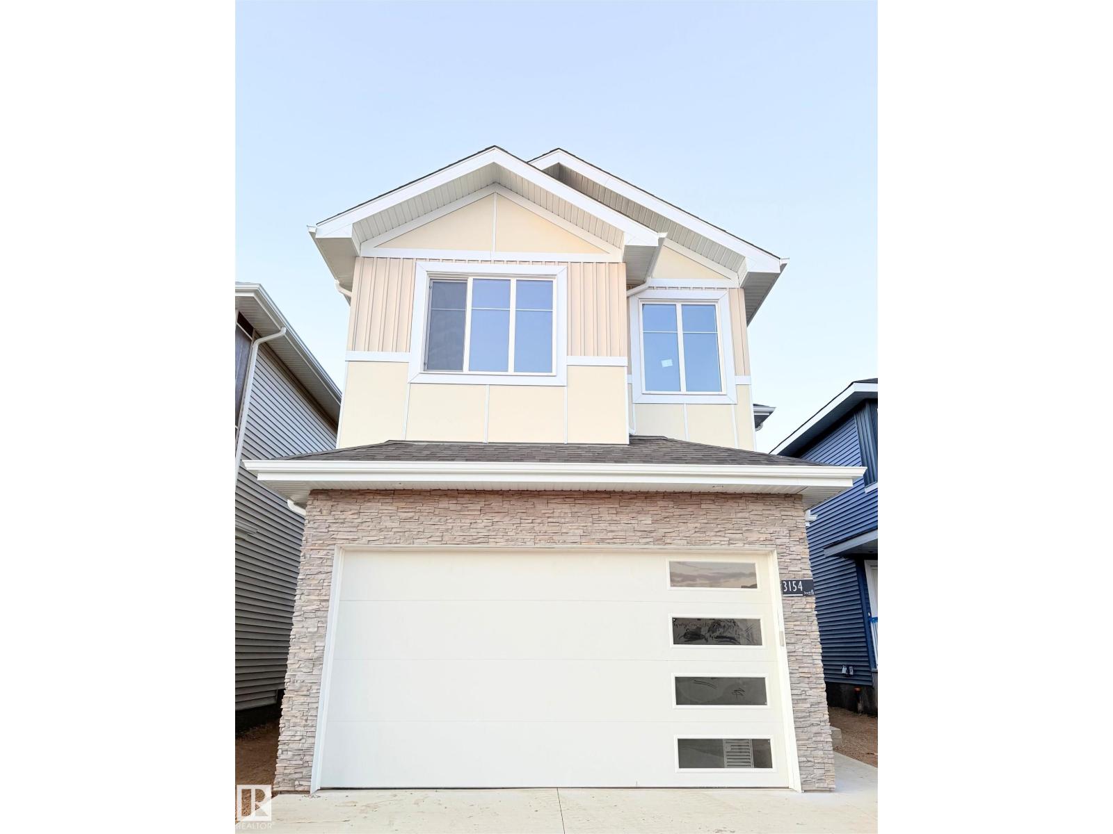 3154 Magpie Way NW, Edmonton, AB T5S 0K8