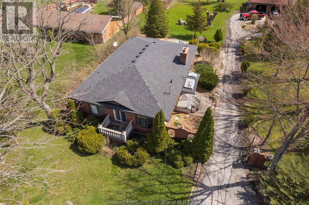8550 Disputed Rd, Lasalle, ON N9A 6Z6