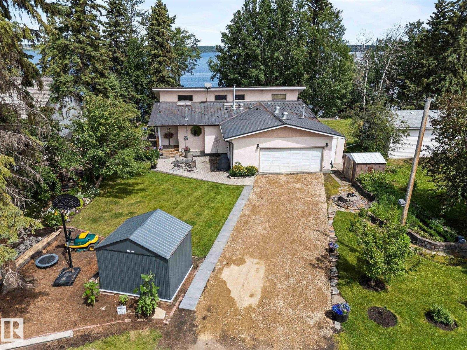 APT 16 53004 Rge Road 54a, Rural Parkland County, AB T0E 0B0