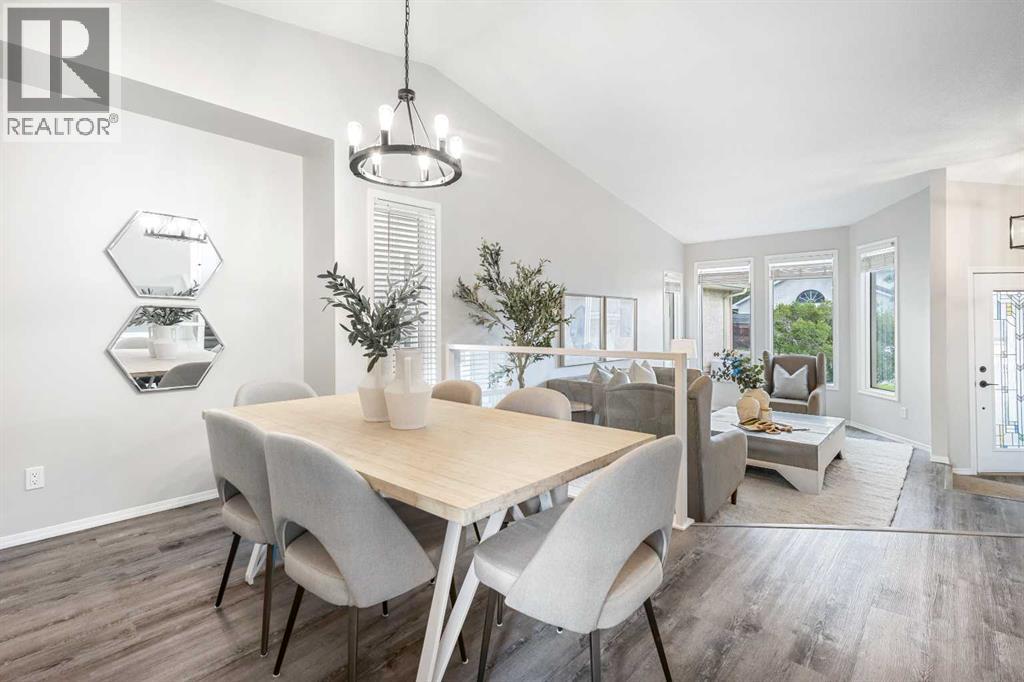 72 Christie Park Hl SW, Calgary, AB T3H 2V4