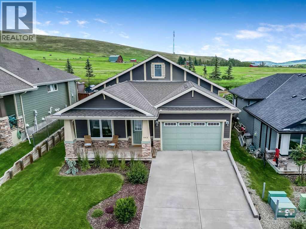 443 Seclusion Valley Dr, Diamond Valley, AB T0L 2A0