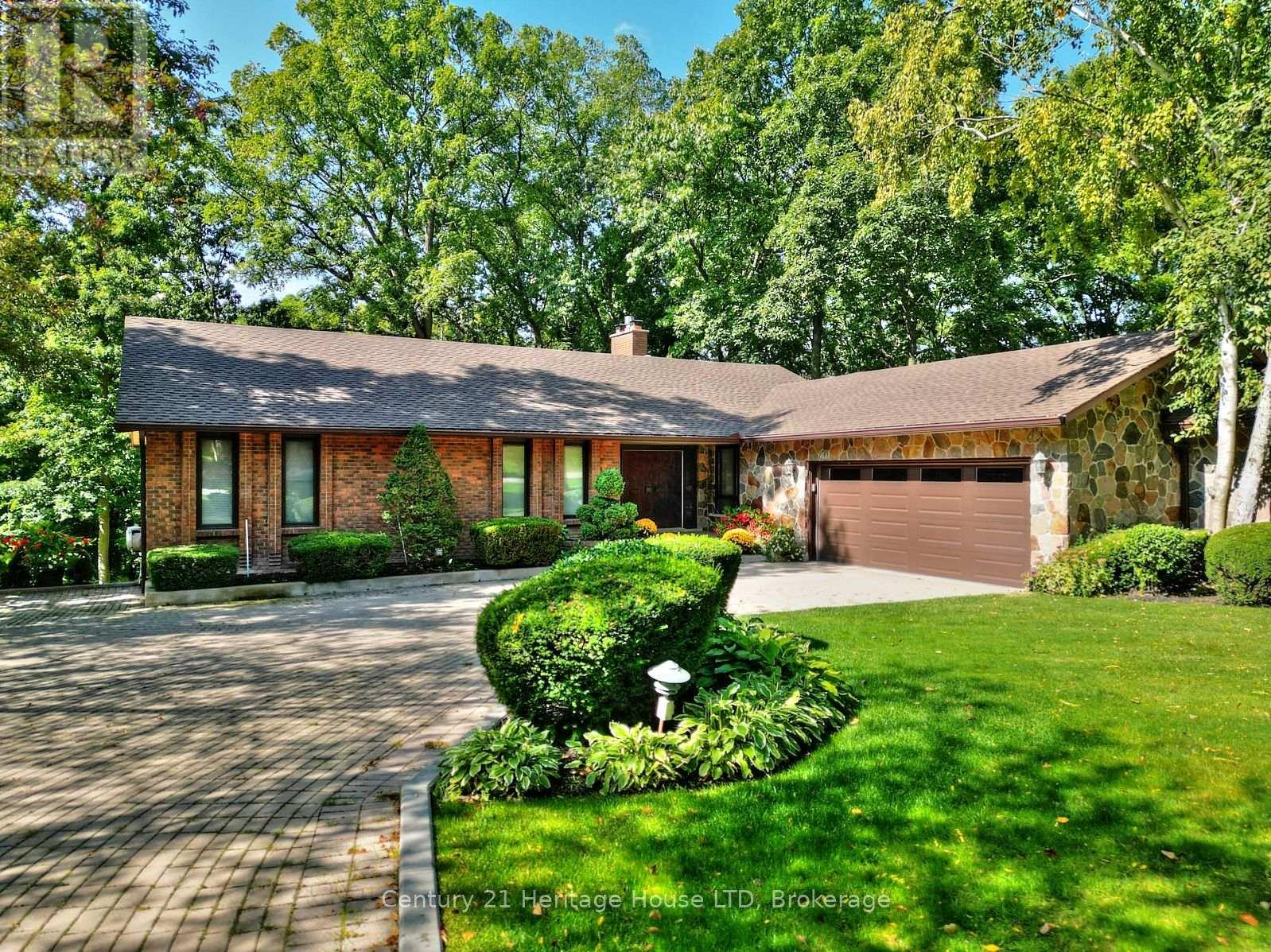 38 Melrose Dr, Niagara-on-the-lake St. Davids, ON L0S 1J0