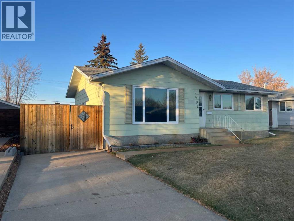35 Street Unit 5602, Lloydminster, AB T9V 1S2
