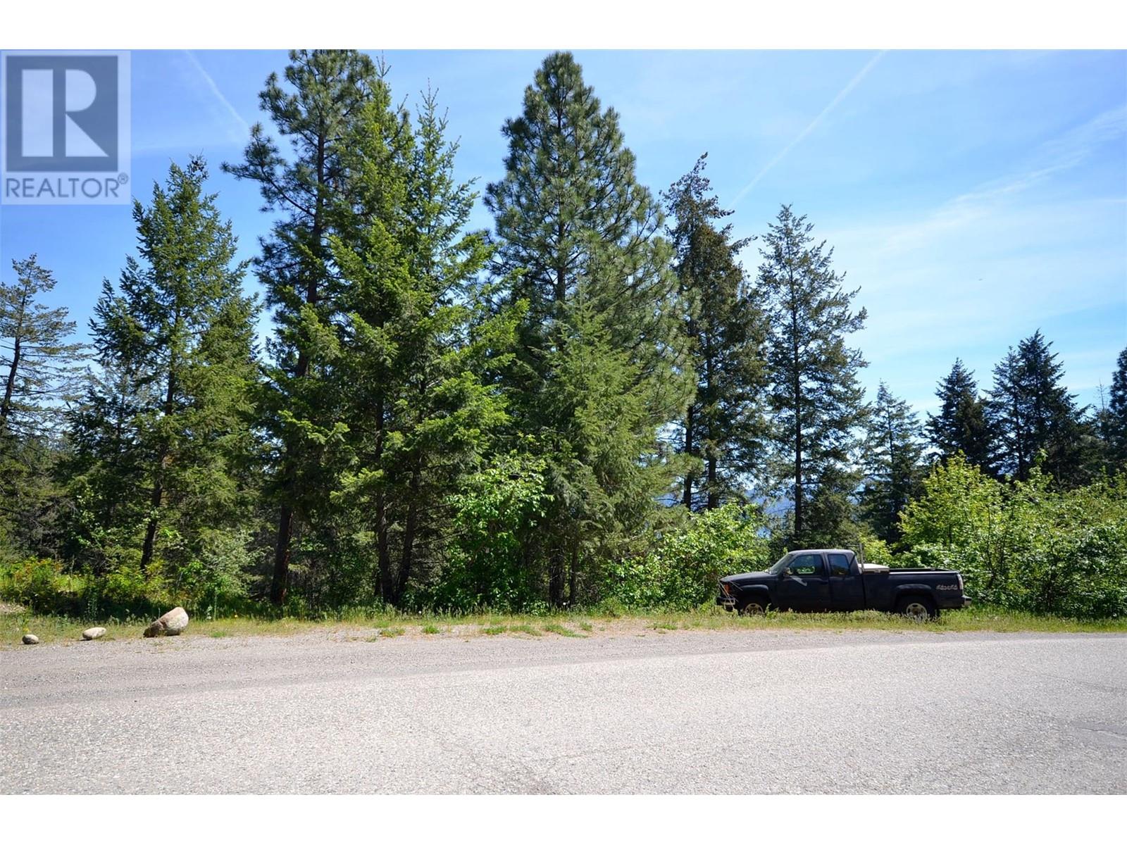 10713 Westshore Rd, Vernon, BC V1H 2C2