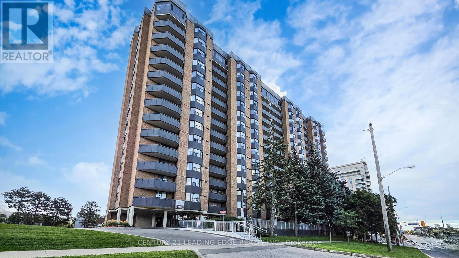 1611 3845 Lake Shore Blvd W, Toronto, ON M8W 4Y3