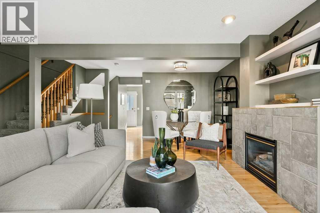 248 Regal Park NE, Calgary, AB T2E 0S6