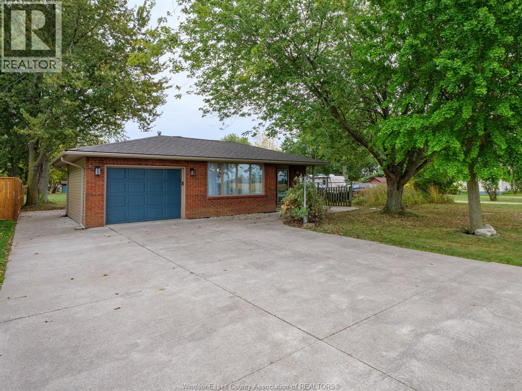 234 Renaud Line, Lakeshore, ON N8L 0J7
